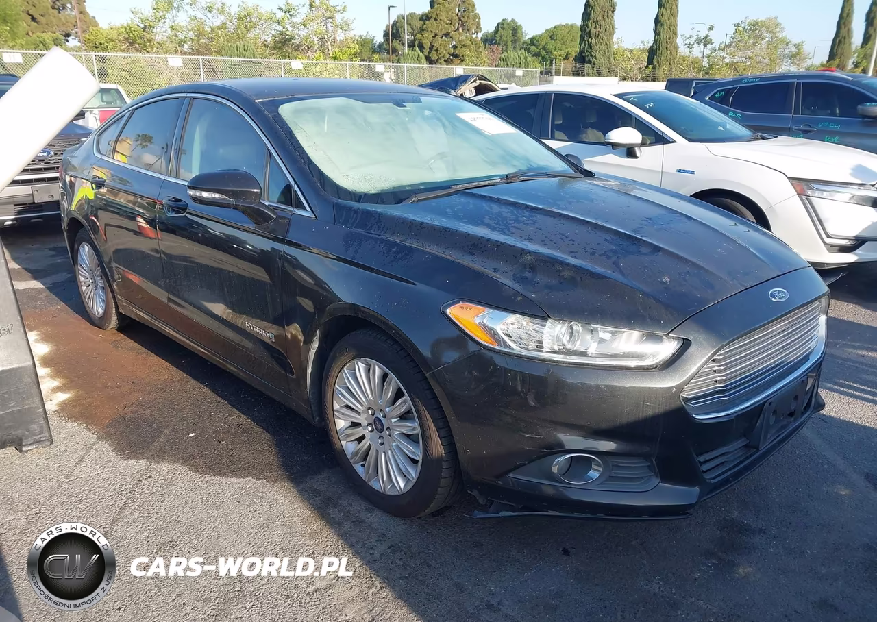 2014 Ford Fusion Hybrid Se