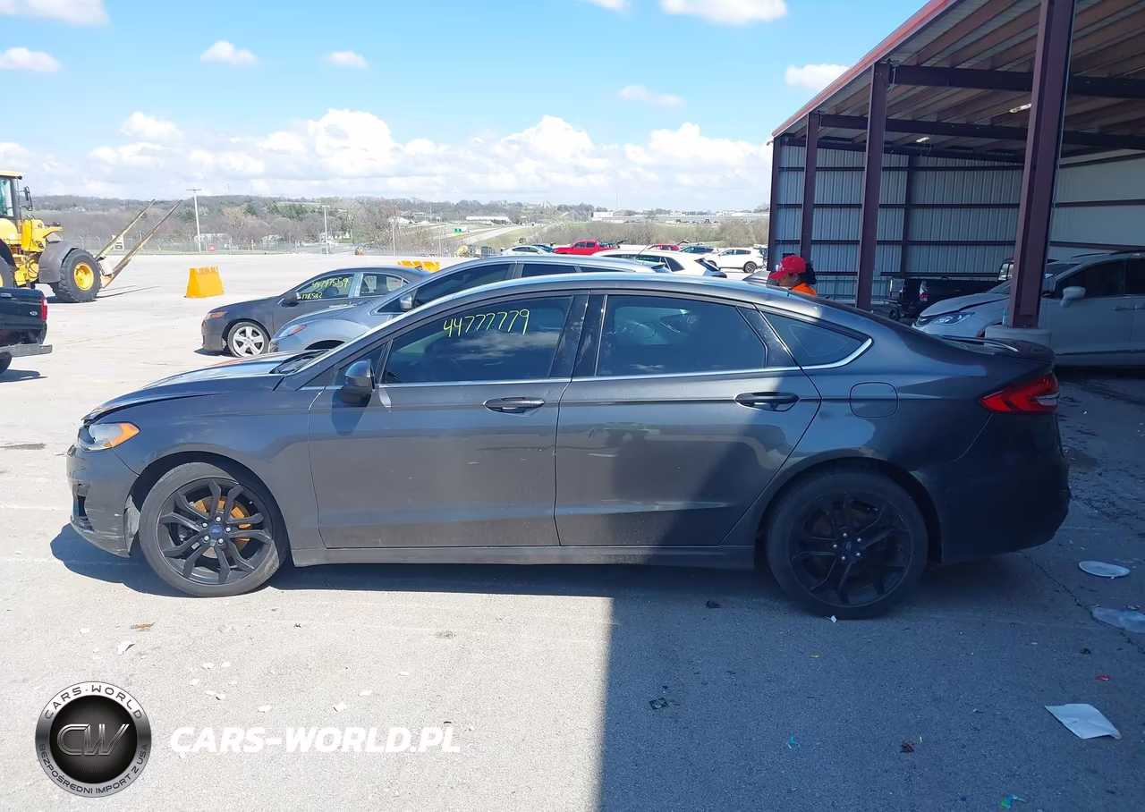 2020 Ford Fusion Se VIN:3FA6P0HDXLR188906 - 14