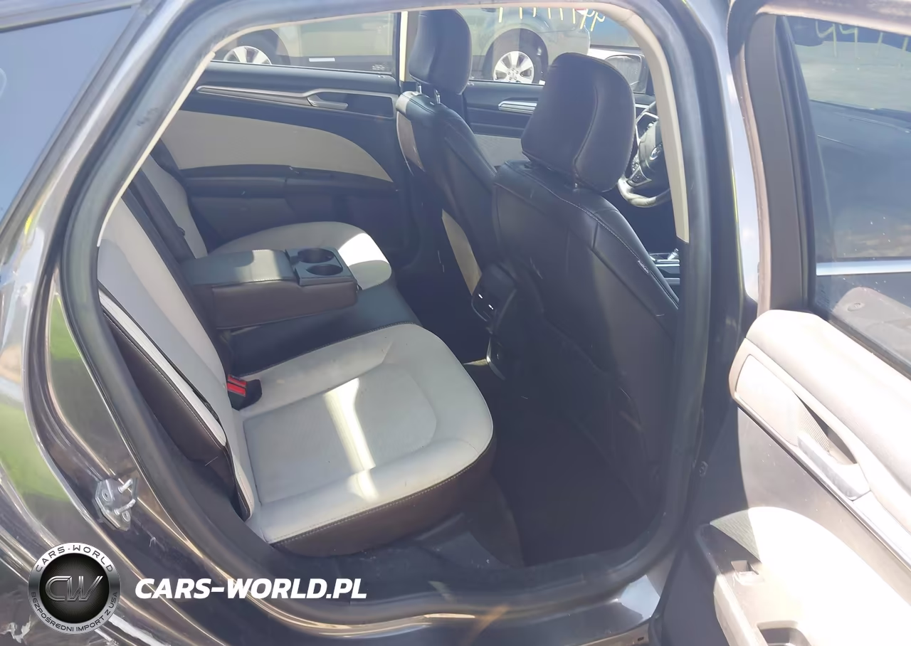 2020 Ford Fusion Se VIN:3FA6P0HDXLR188906 - 8