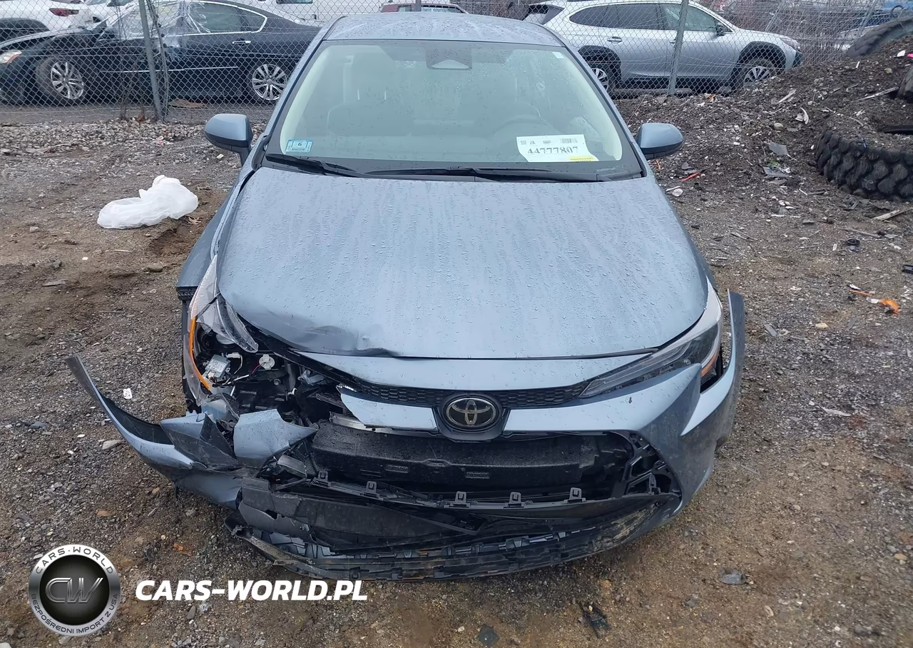 2025 Toyota Corolla Le VIN:5YFB4MDEXSP310577 - 12