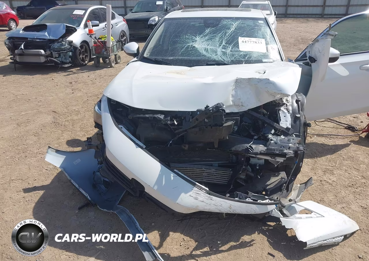 2024 Honda Civic Touring VIN:2HGFE1F95RH332470 - 6