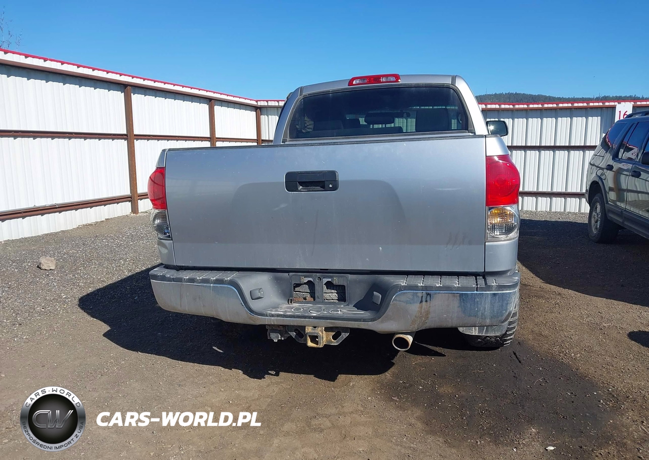2008 Toyota Tundra Base 5.7L V8 VIN:5TFDV541X8X069011 - 17