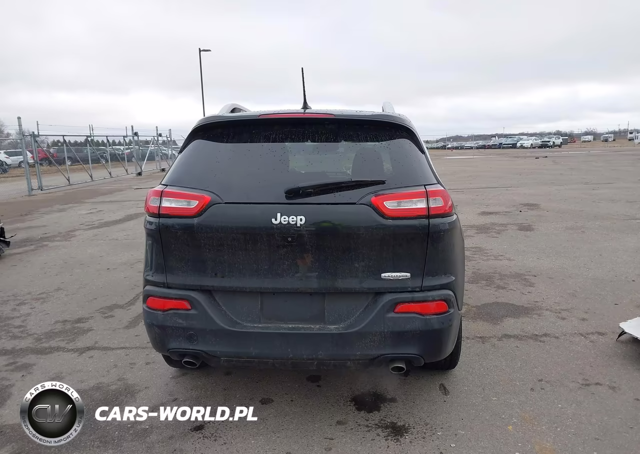 2014 Jeep Cherokee Latitude VIN:1C4PJLCS7EW212862 - 16