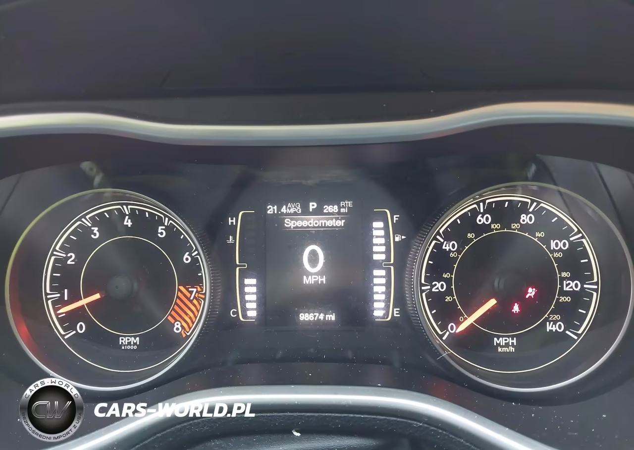 2014 Jeep Cherokee Latitude VIN:1C4PJLCS7EW212862 - 7