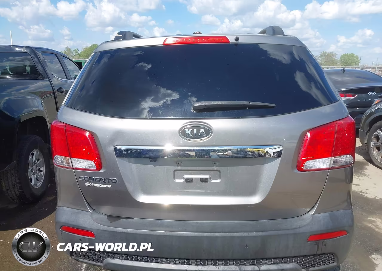 2012 Kia Sorento Lx VIN:5XYKT4A60CG260875 - 16