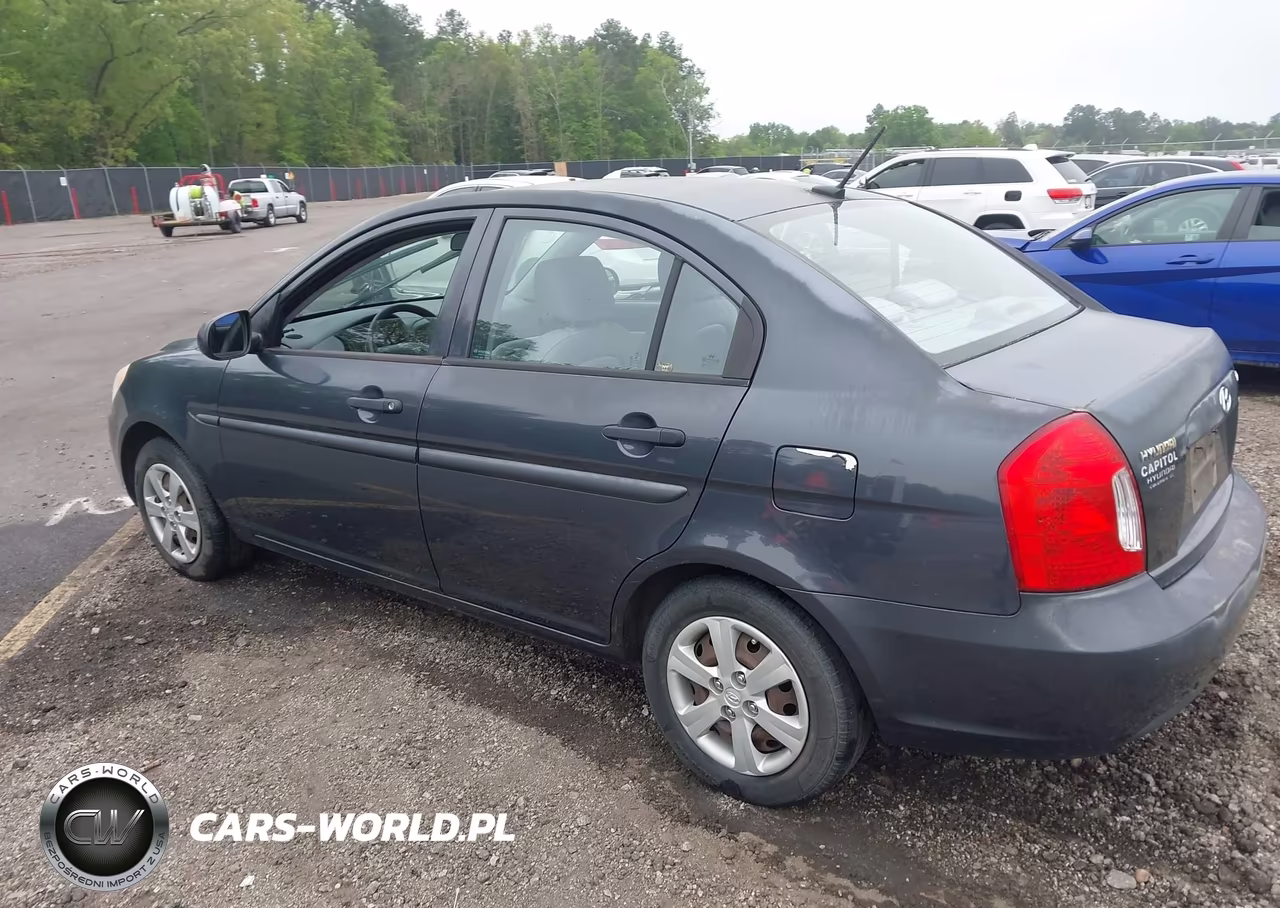 2010 Hyundai Accent Gls VIN:KMHCN4AC0AU517352 - 3
