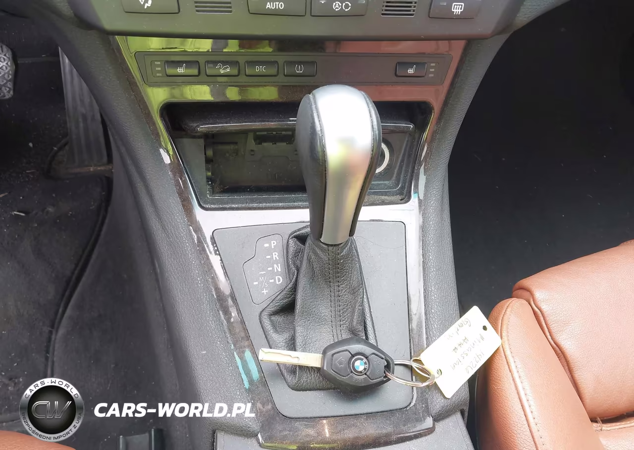2007 BMW X3 3.0Si VIN:WBXPC93427WF15233 - 11