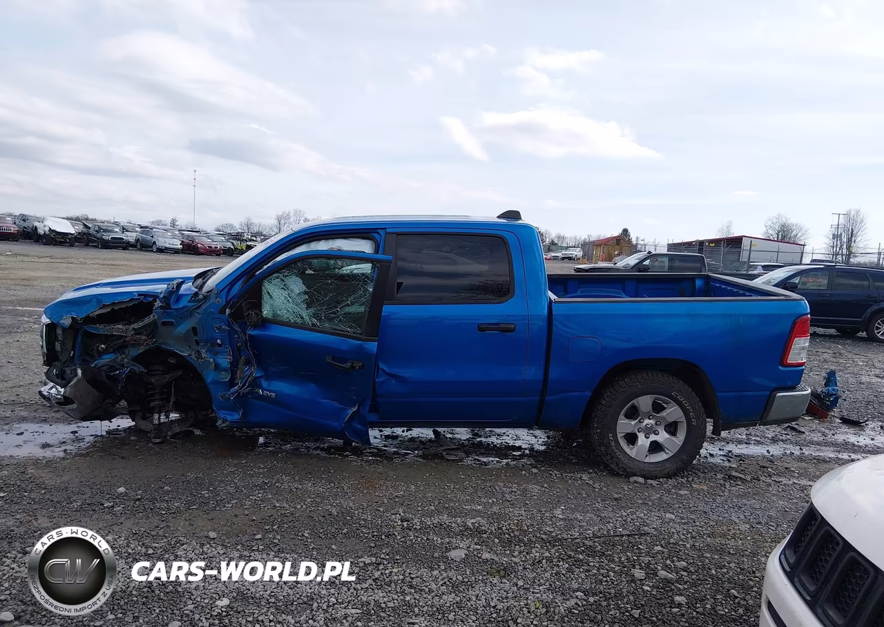 2023 Ram 1500 Big Horn 4X4 5'7 Box VIN:1C6SRFFT4PN696949 - 15
