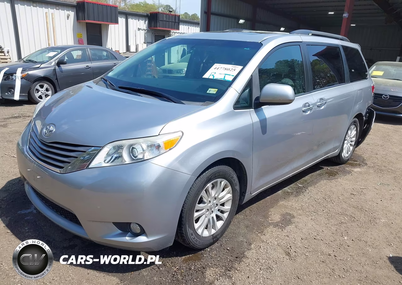 2017 Toyota Sienna Xle Premium 8 Passenger VIN:5TDYZ3DC2HS779215 - 2