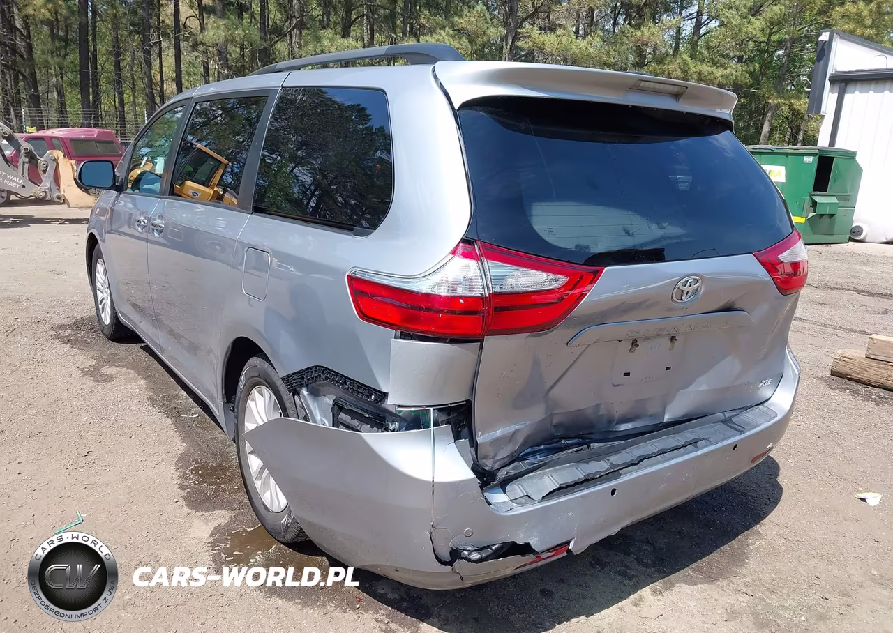 2017 Toyota Sienna Xle Premium 8 Passenger VIN:5TDYZ3DC2HS779215 - 3