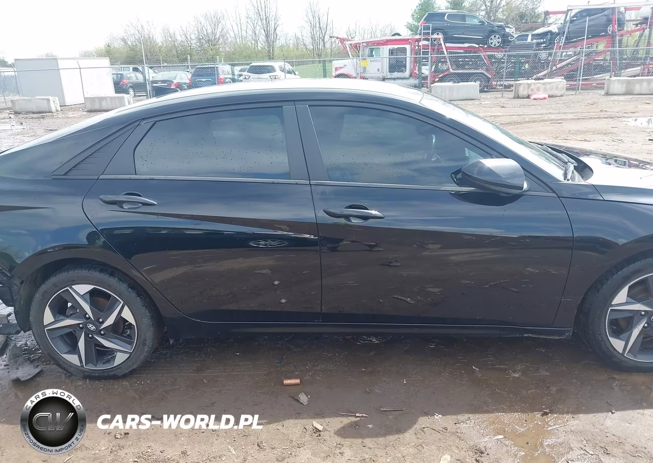 2023 Hyundai Elantra Sel VIN:5NPLS4AG5PH114826 - 13