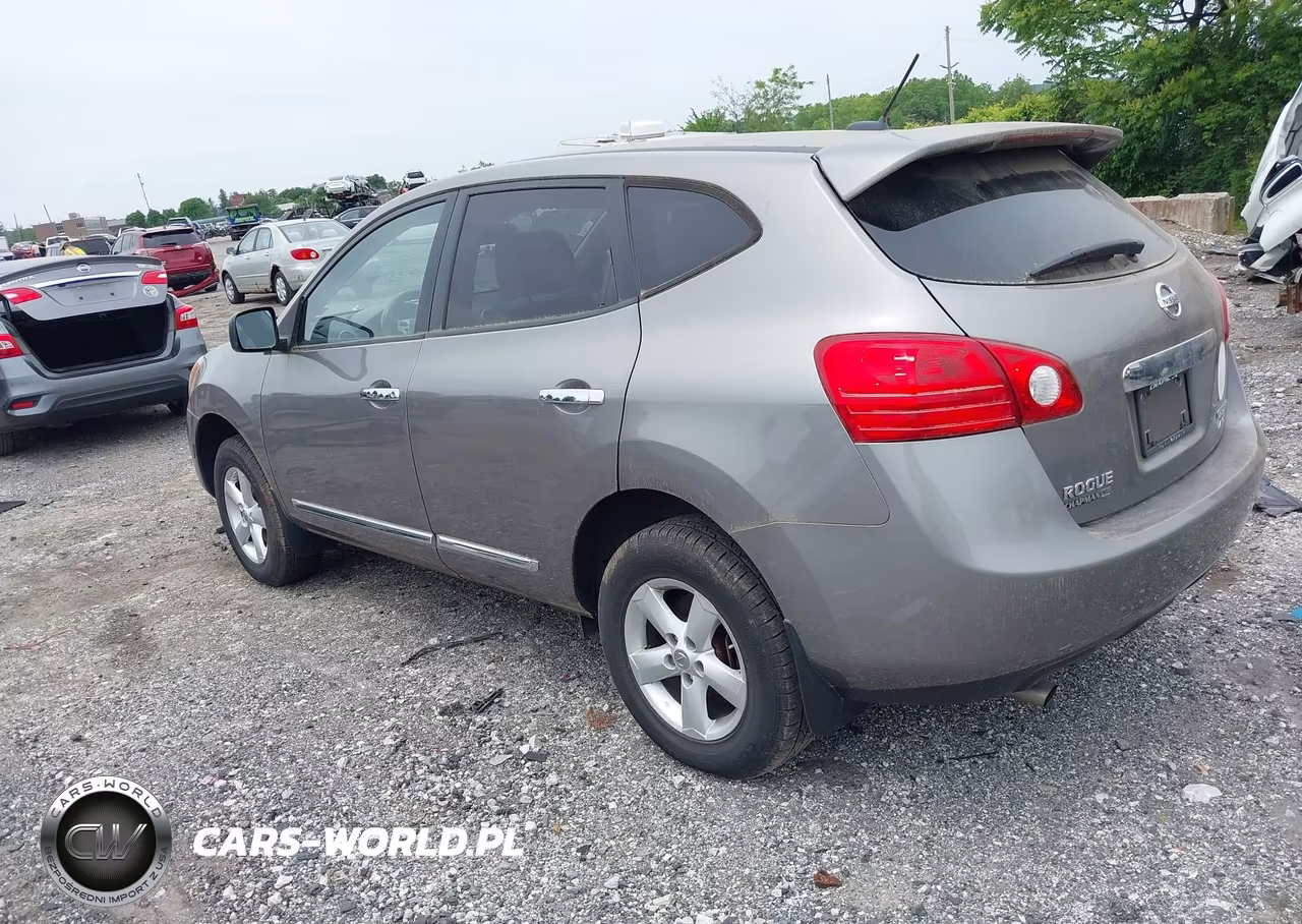 2012 Nissan Rogue S VIN:JN8AS5MV5CW395896 - 3