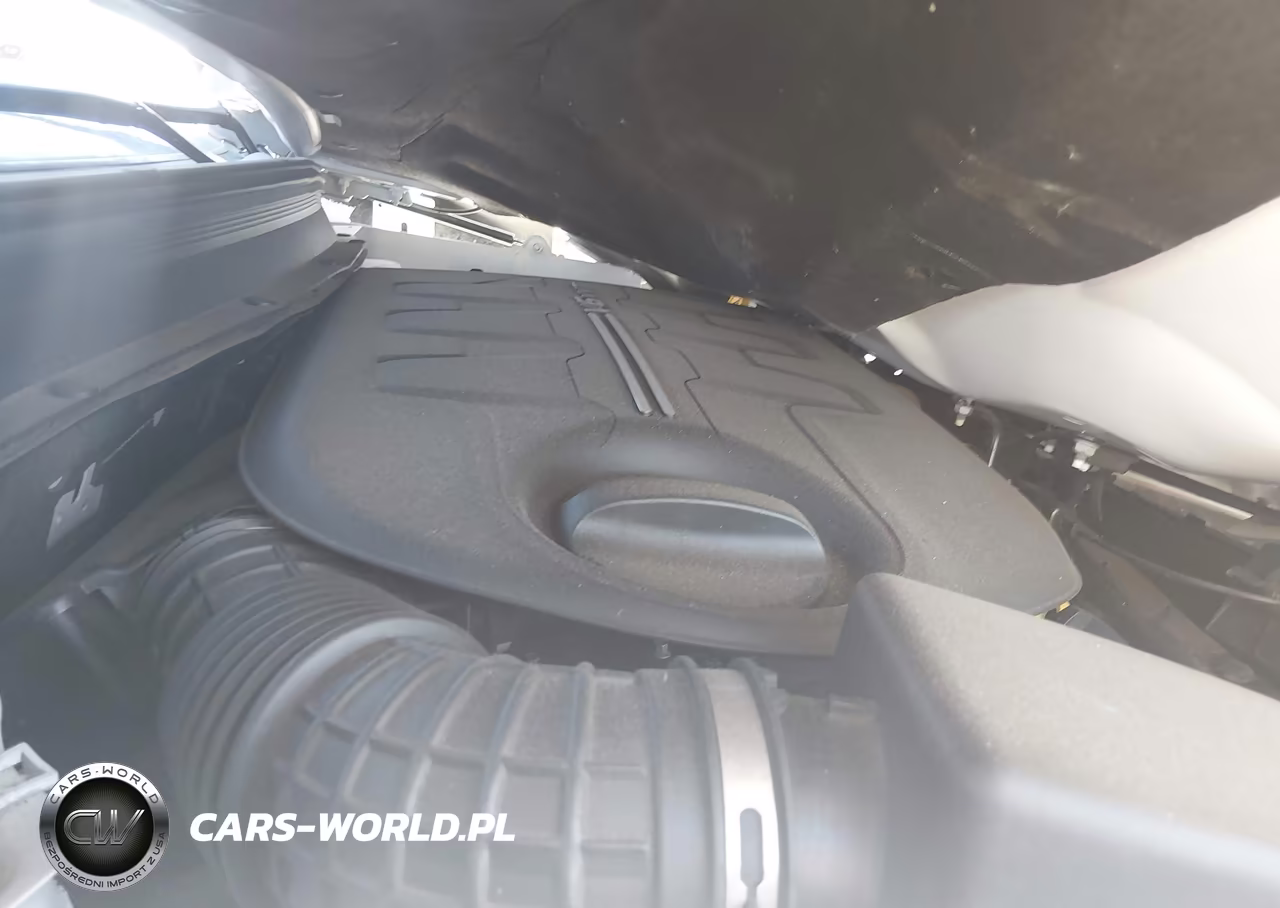 2020 Jeep Cherokee Limited 4X4 VIN:1C4PJMDXXLD588934 - 10