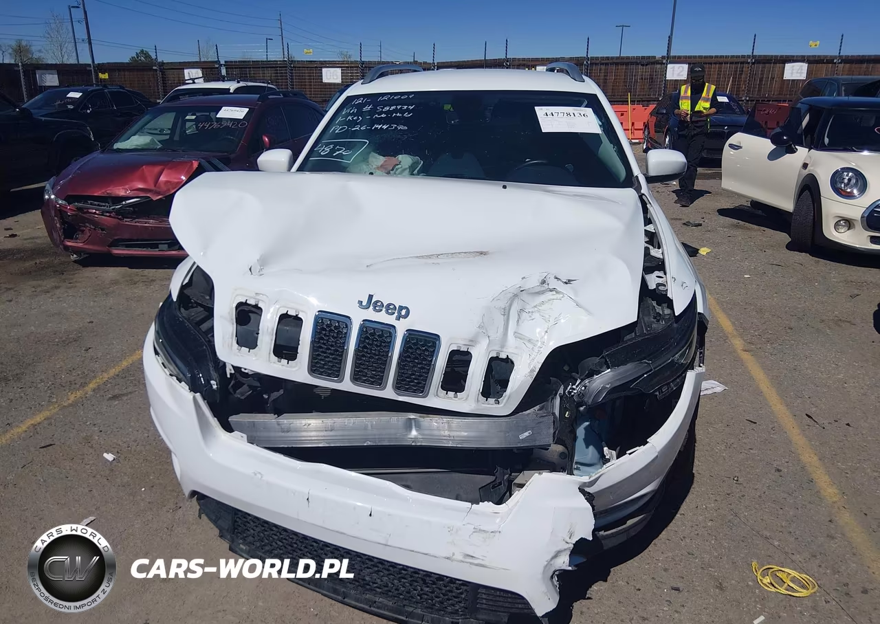 2020 Jeep Cherokee Limited 4X4 VIN:1C4PJMDXXLD588934 - 12