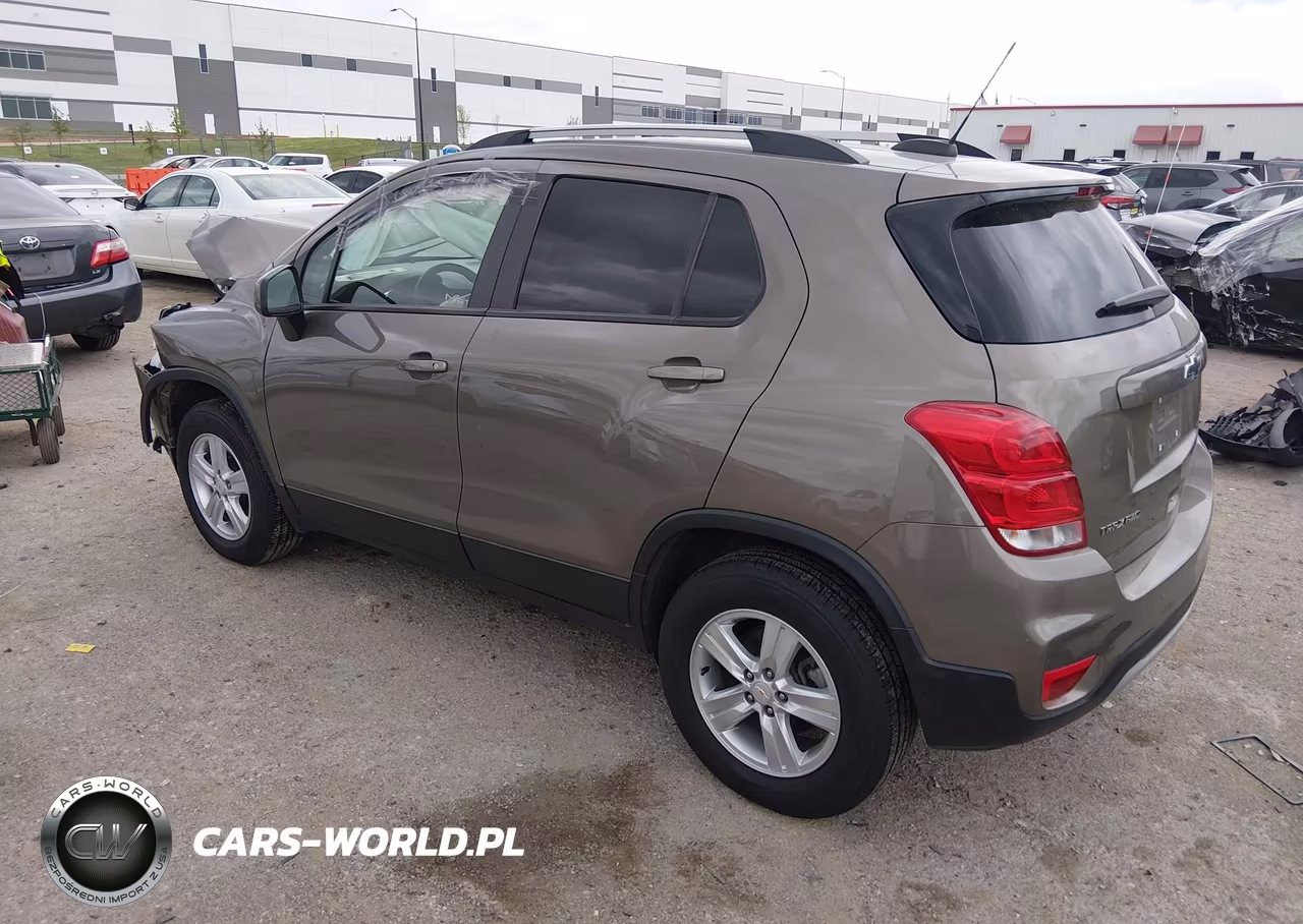 2021 Chevrolet Trax Awd Lt VIN:KL7CJPSB6MB319184 - 3
