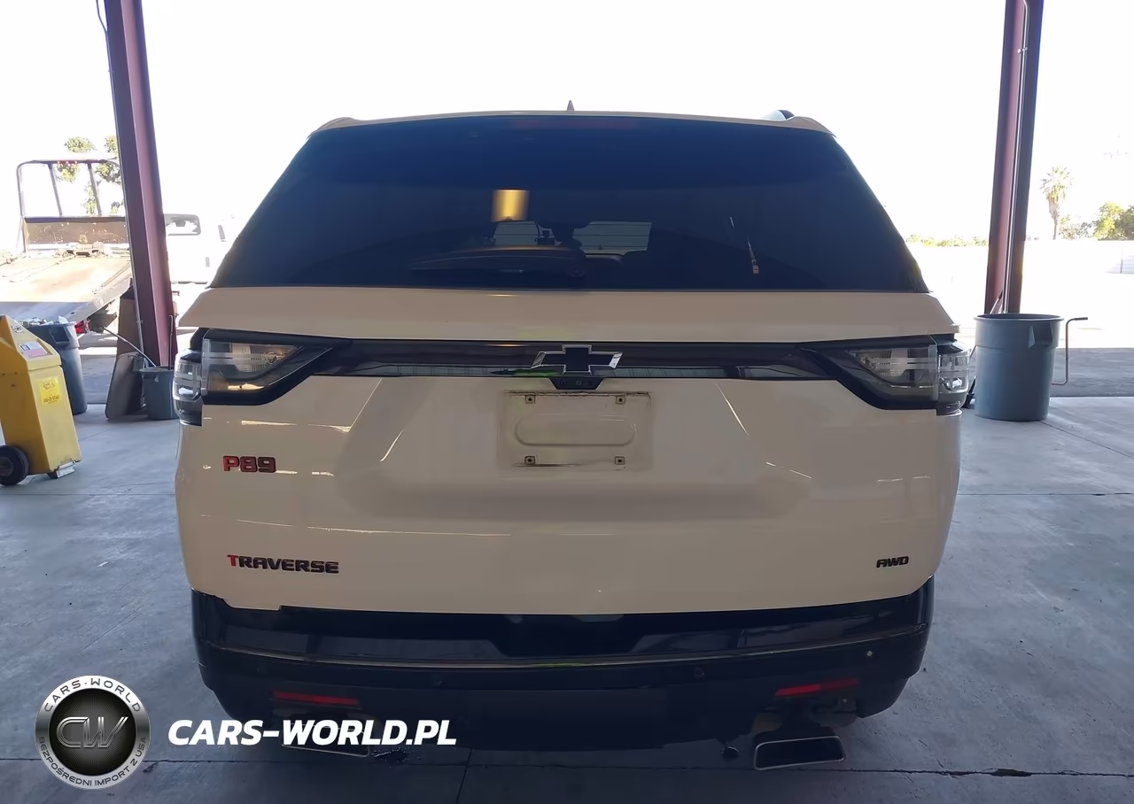 2019 Chevrolet Traverse Premier VIN:1GNEVKKW3KJ147809 - 16