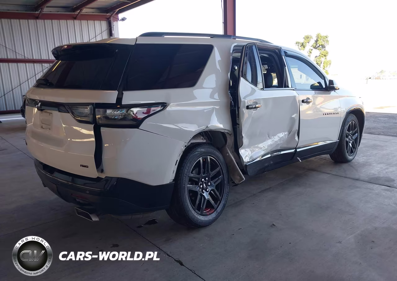 2019 Chevrolet Traverse Premier VIN:1GNEVKKW3KJ147809 - 4
