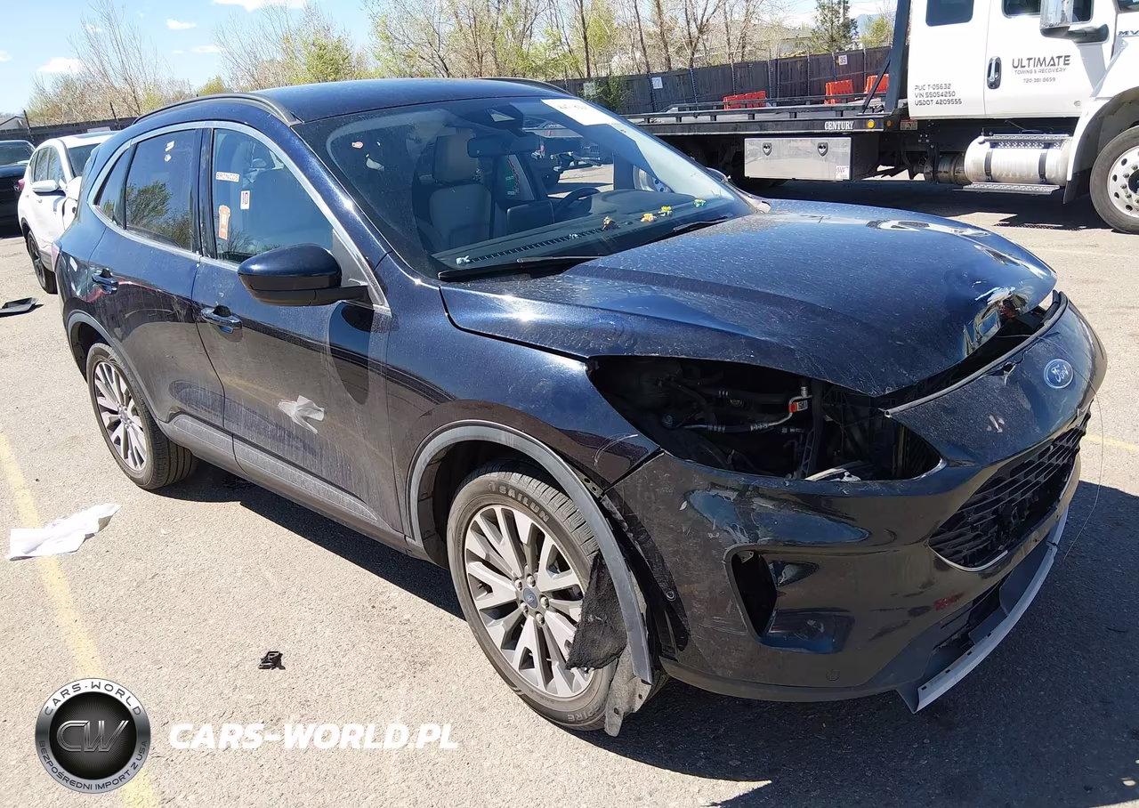 2021 Ford Escape Titanium