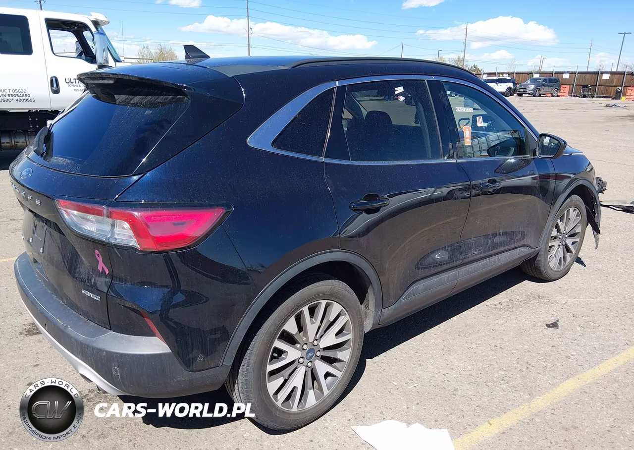 2021 Ford Escape Titanium VIN:1FMCU9J99MUA70755 - 4