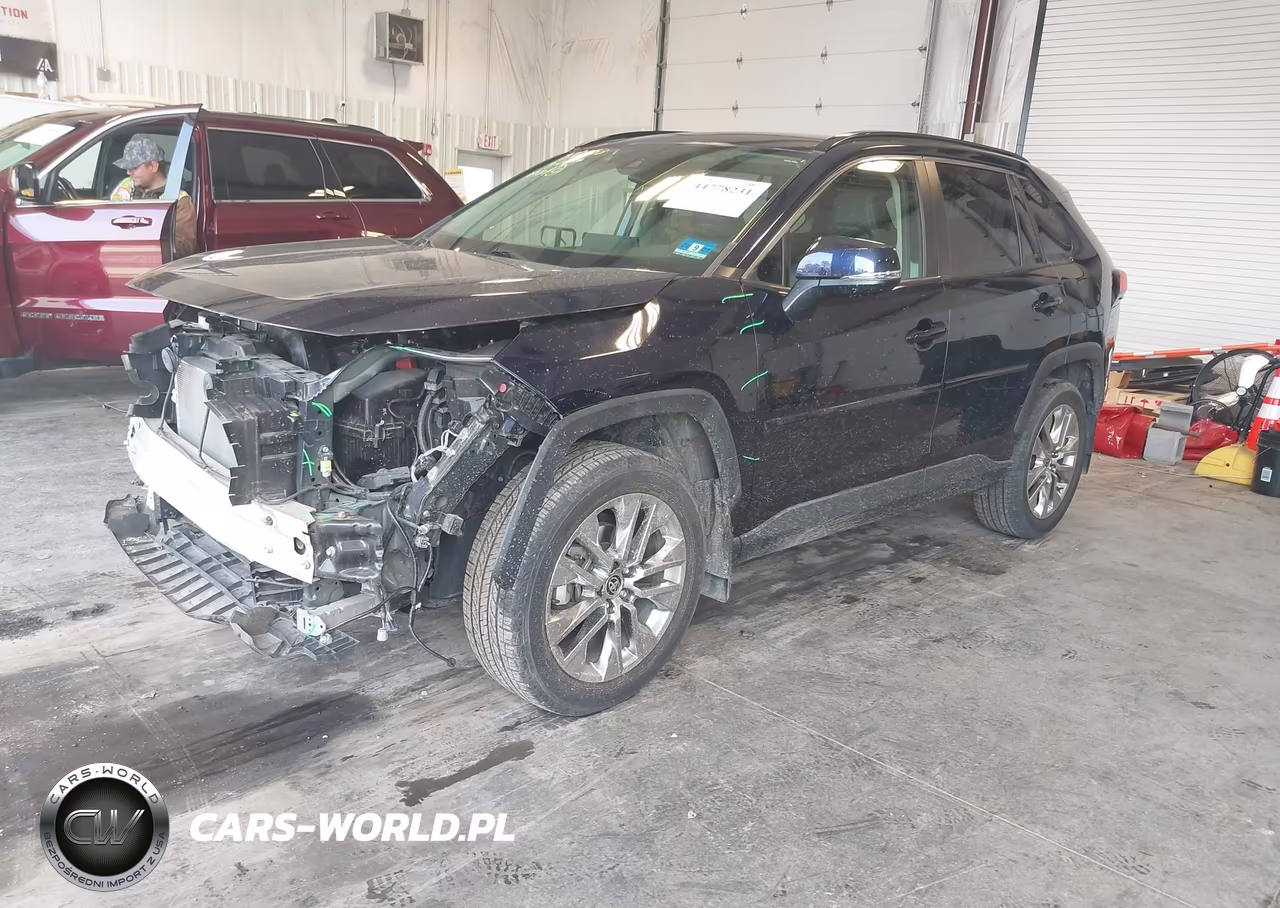 2020 Toyota Rav4 Xle Premium VIN:JTMA1RFV7LD068737 - 2