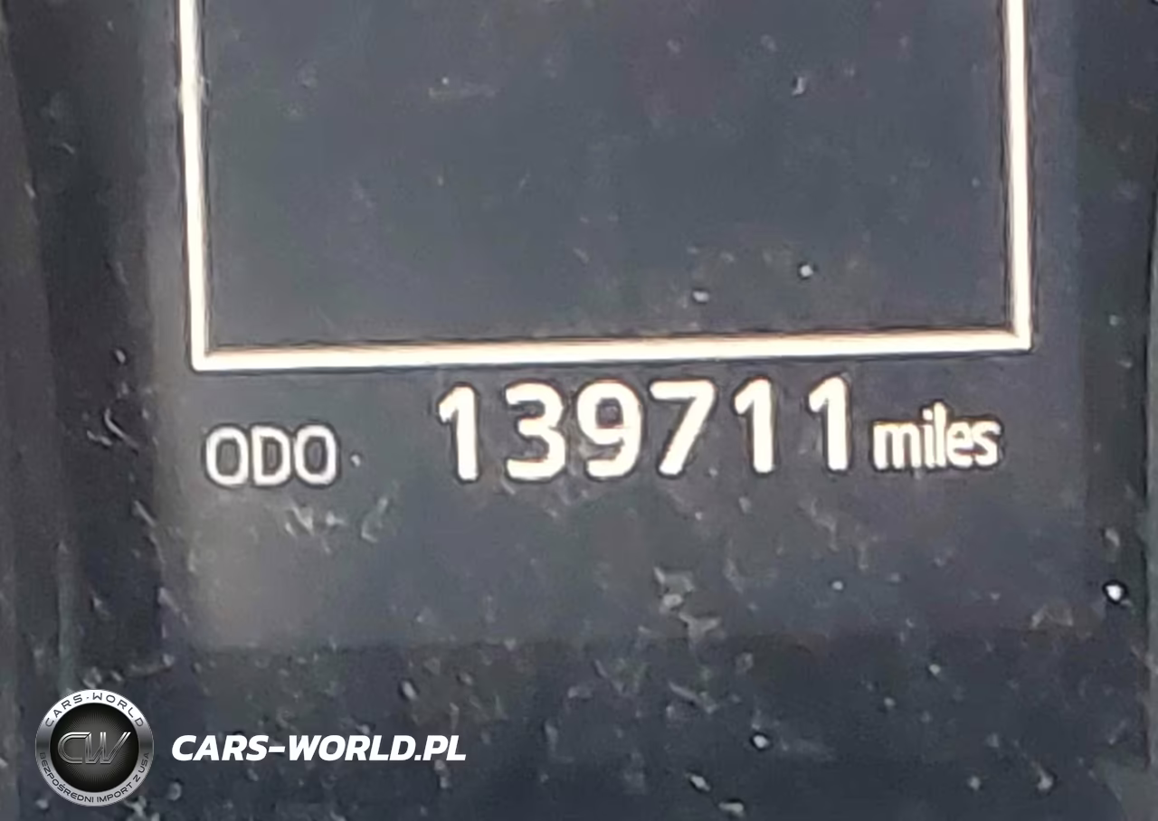 2018 Toyota Camry Se VIN:4T1B11HK3JU040919 - 15