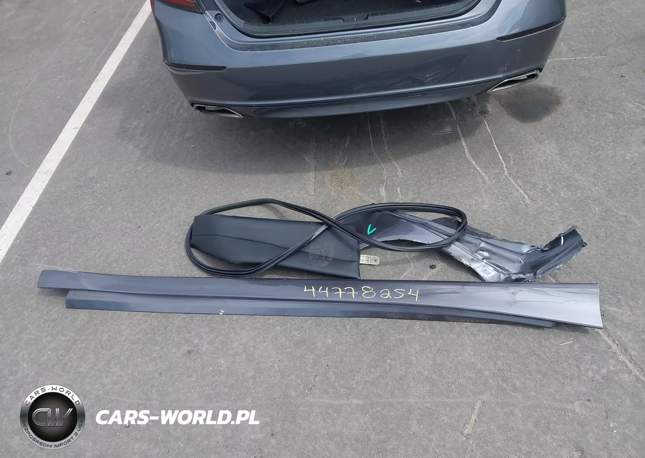2018 Honda Accord Sport VIN:1HGCV1F3XJA087330 - 12