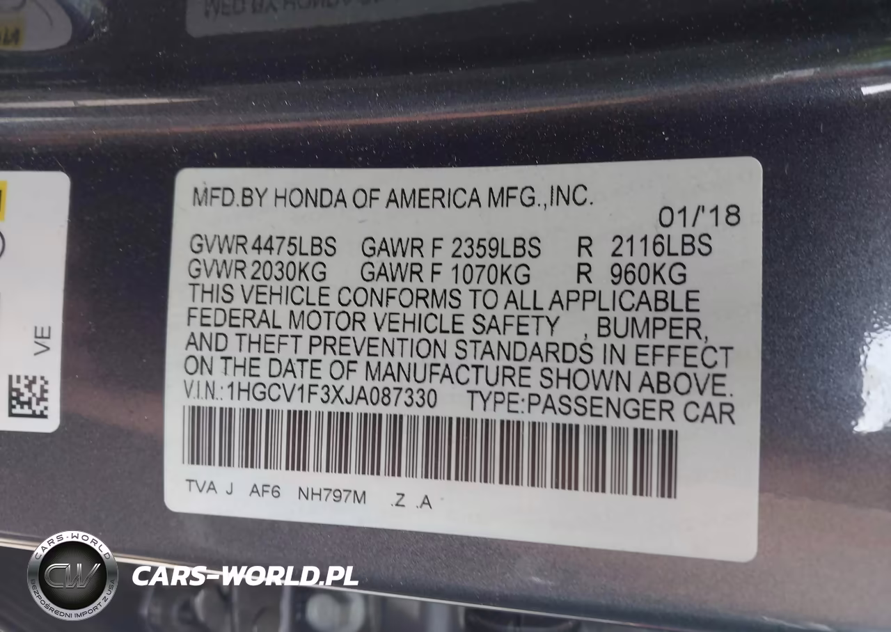 2018 Honda Accord Sport VIN:1HGCV1F3XJA087330 - 9