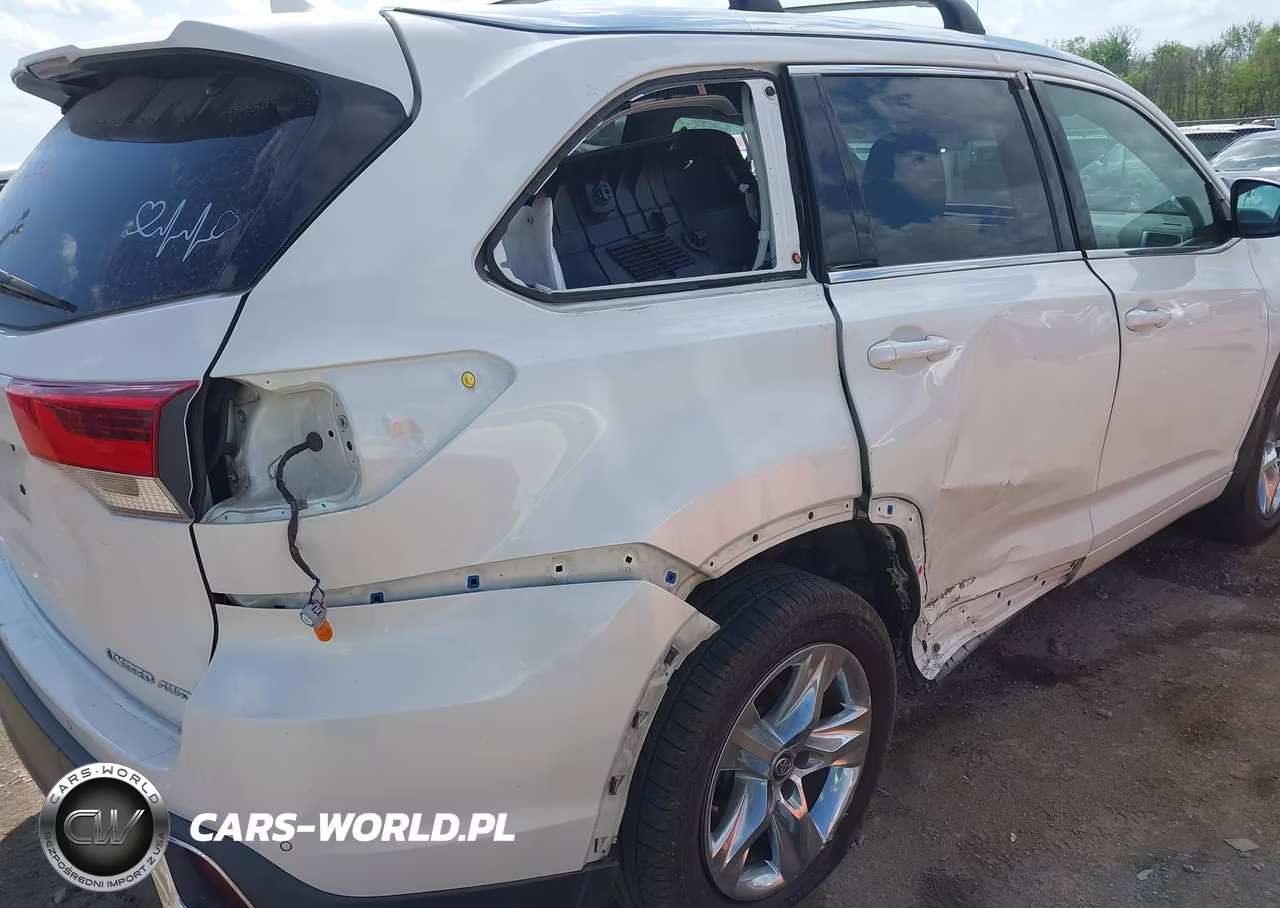 2019 Toyota Highlander Limited VIN:5TDDZRFH0KS730113 - 18