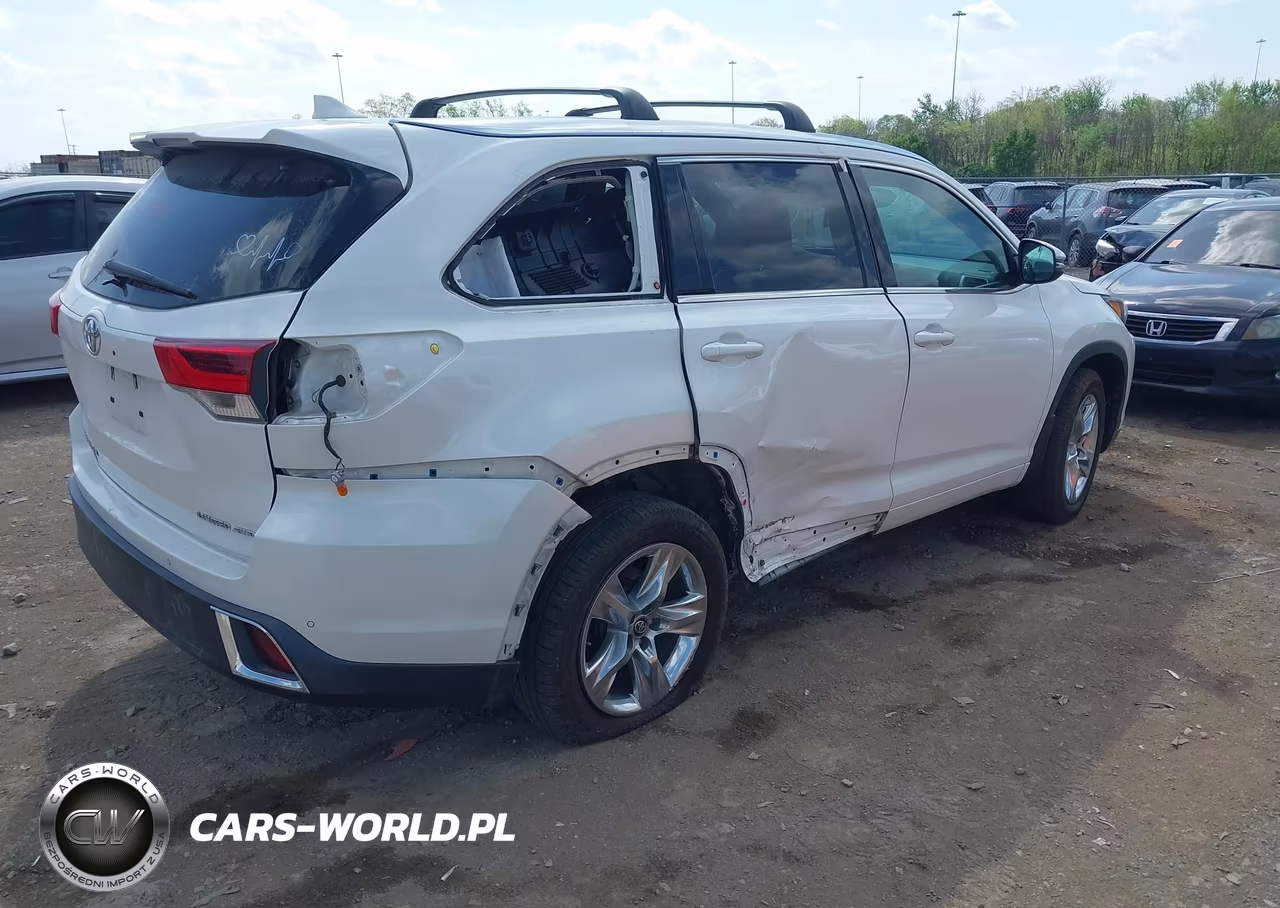 2019 Toyota Highlander Limited VIN:5TDDZRFH0KS730113 - 4