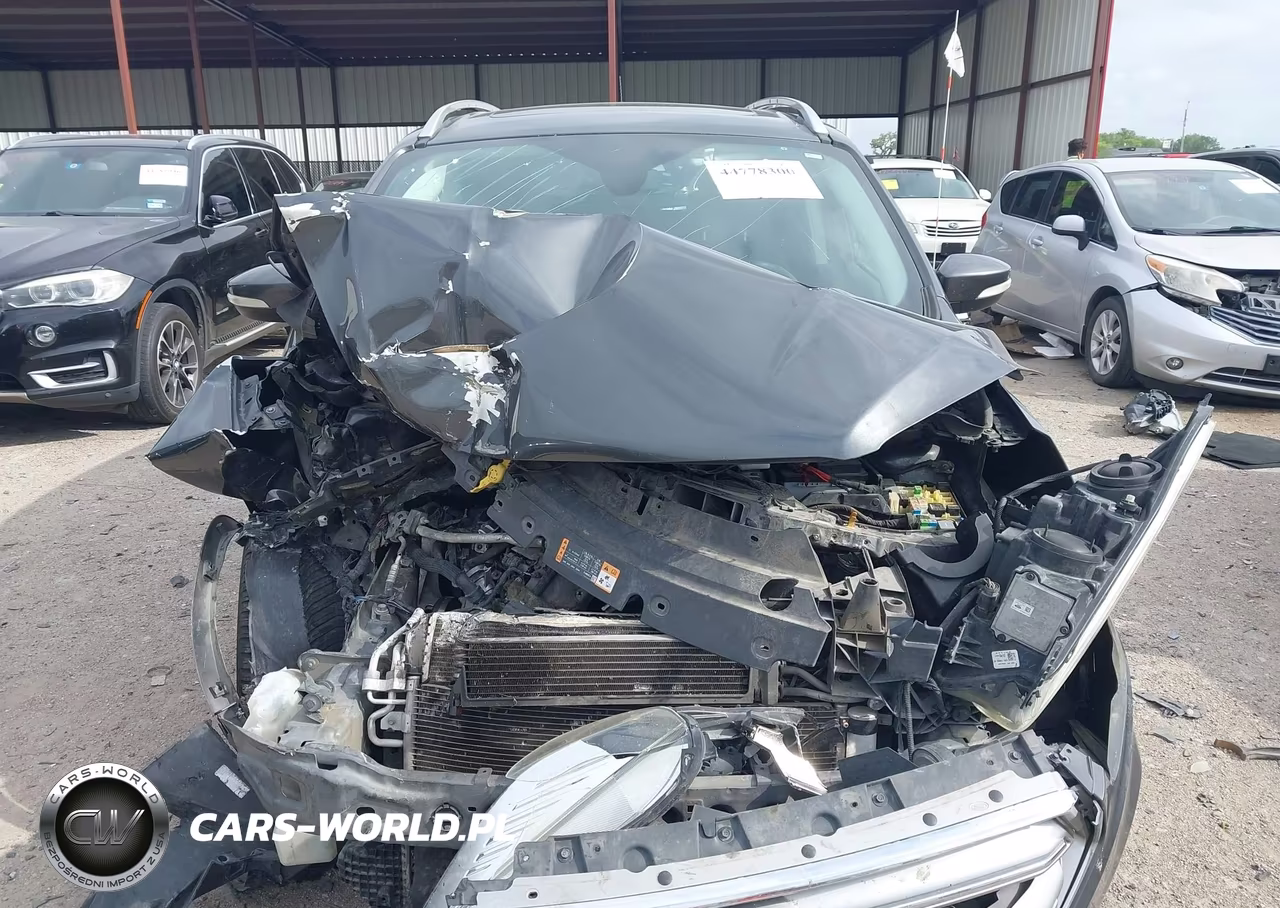 2017 Ford Escape Titanium VIN:1FMCU0J97HUF05841 - 12