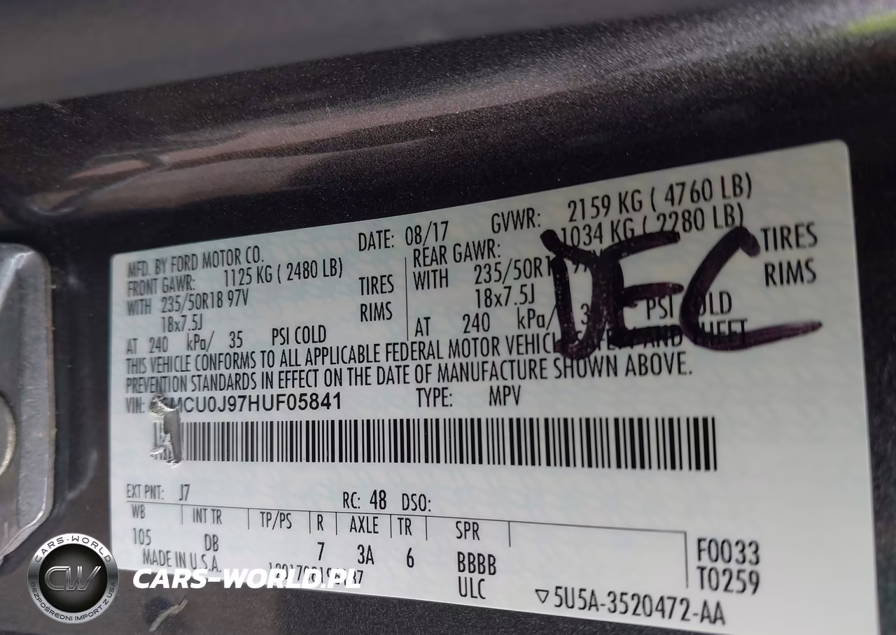 2017 Ford Escape Titanium VIN:1FMCU0J97HUF05841 - 9