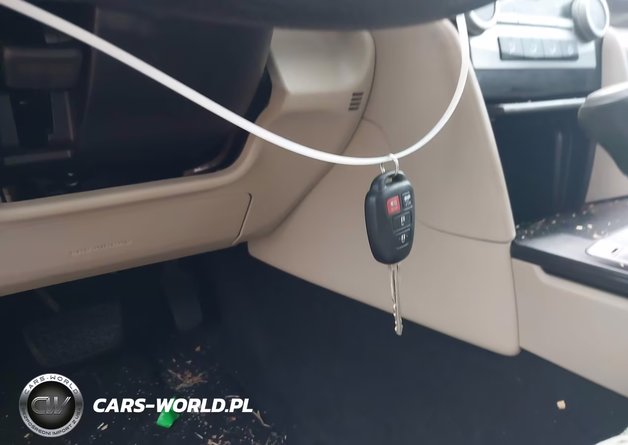 2014 Toyota Camry Le VIN:4T4BF1FK1ER439795 - 11