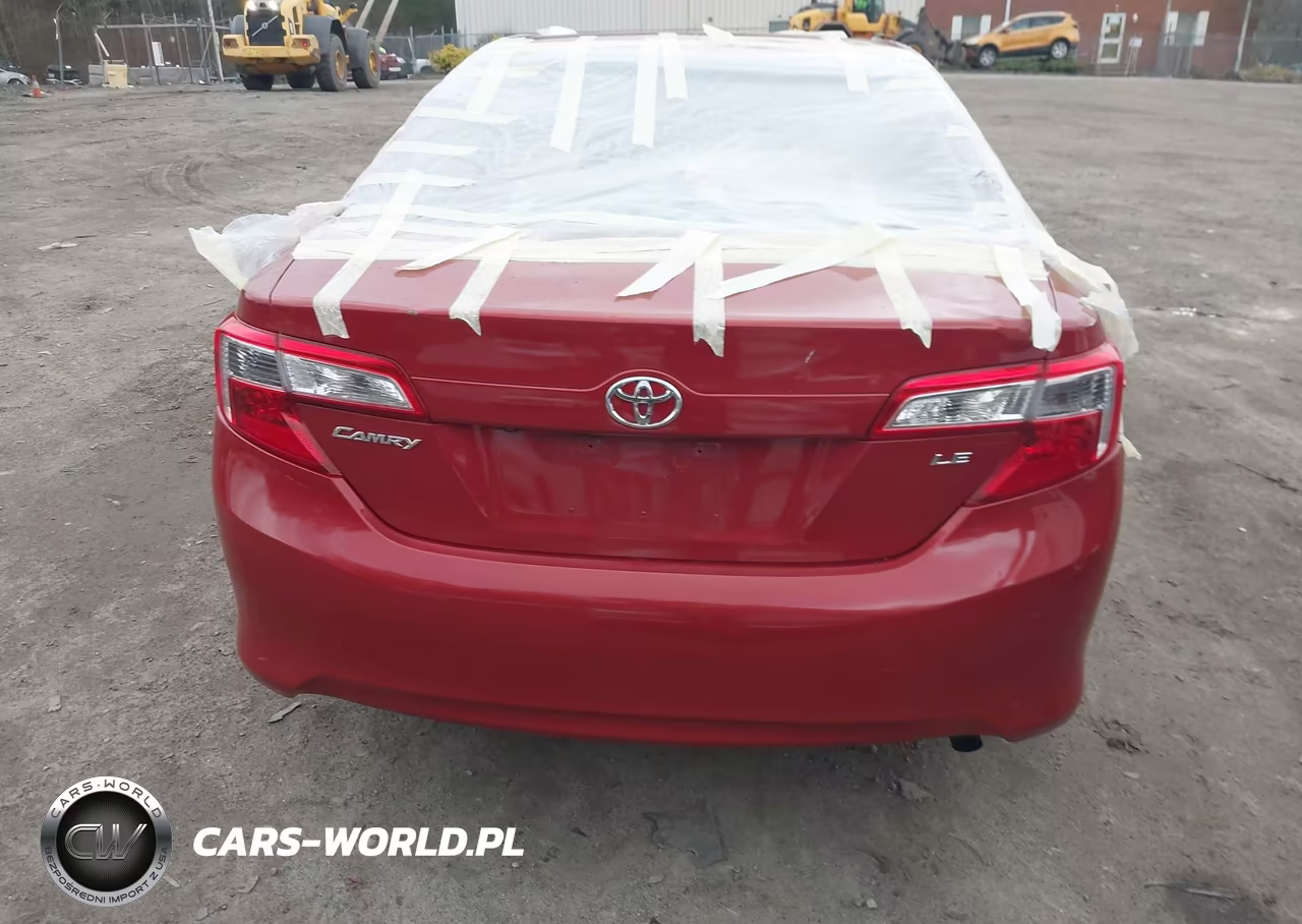 2014 Toyota Camry Le VIN:4T4BF1FK1ER439795 - 16