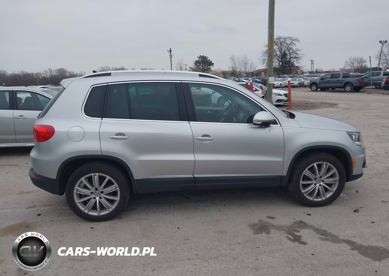 2012 Volkswagen Tiguan Se VIN:WVGAV7AX5CW597153 - 14