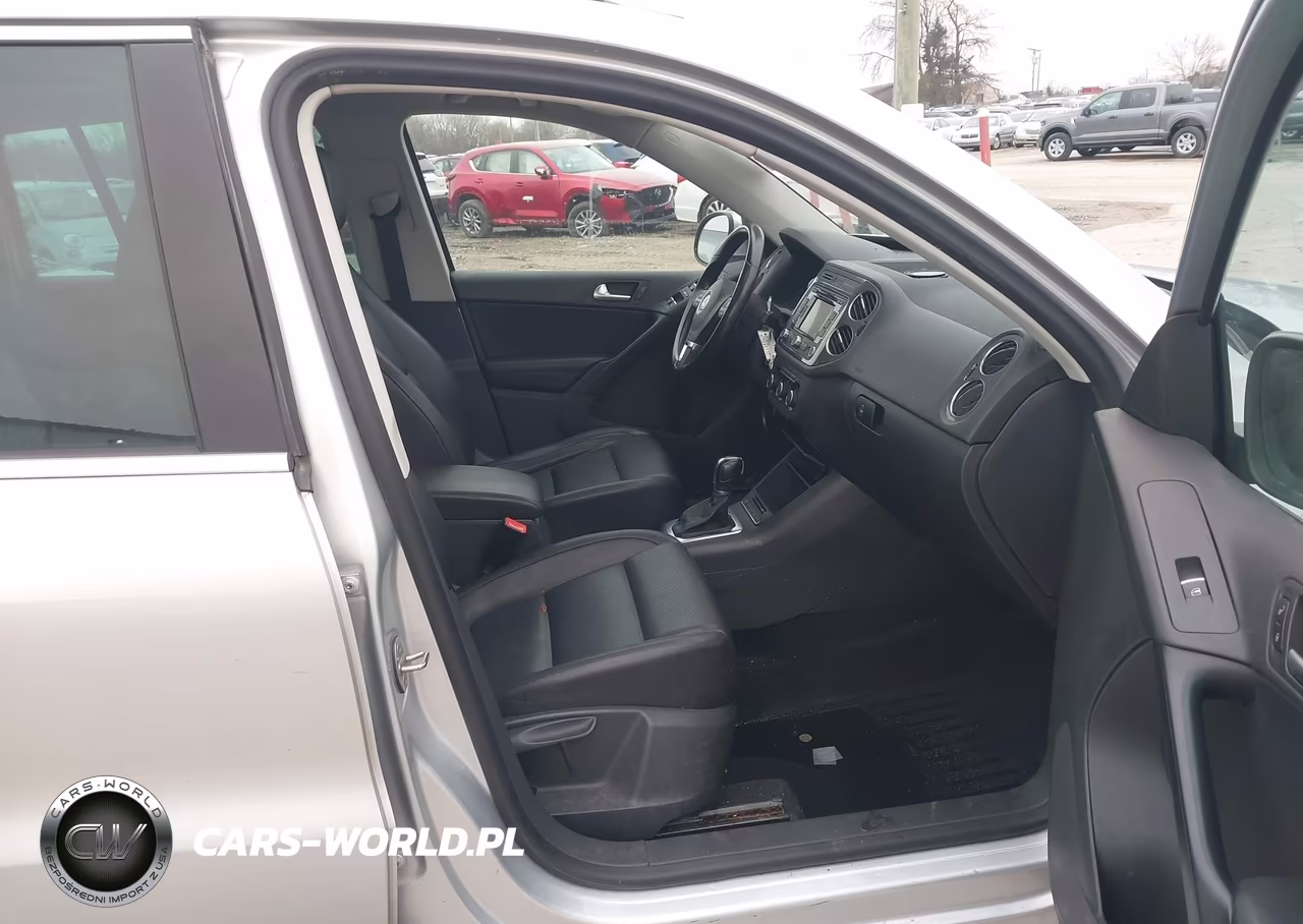 2012 Volkswagen Tiguan Se VIN:WVGAV7AX5CW597153 - 5