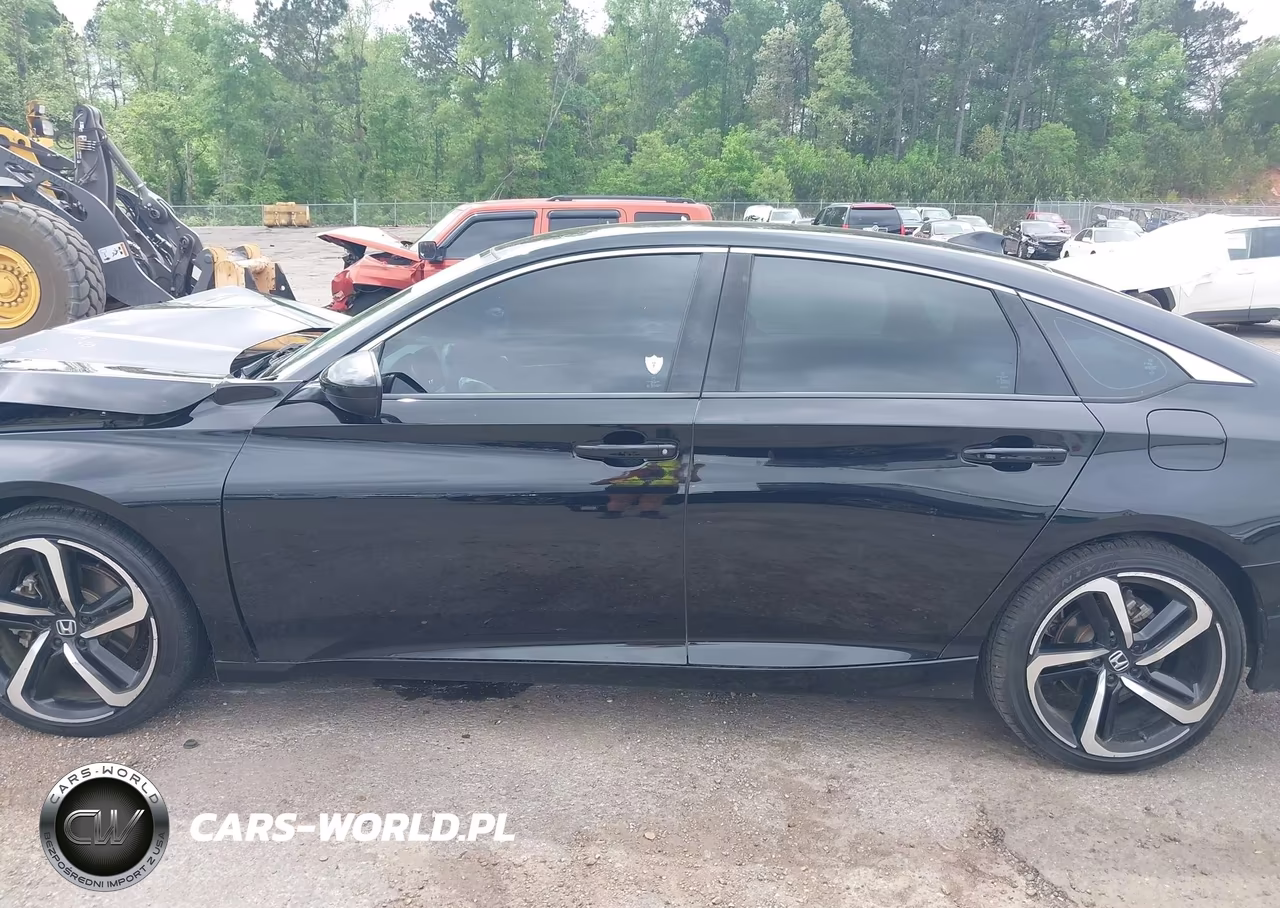 2018 Honda Accord Sport VIN:1HGCV1F36JA142503 - 15