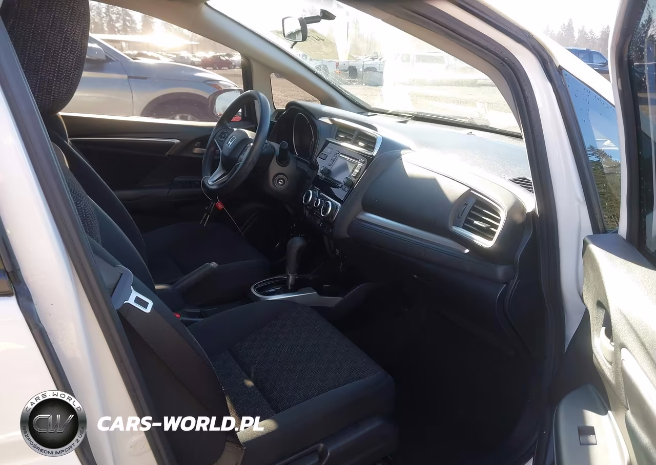 2016 Honda Fit Lx VIN:JHMGK5H51GX037676 - 17