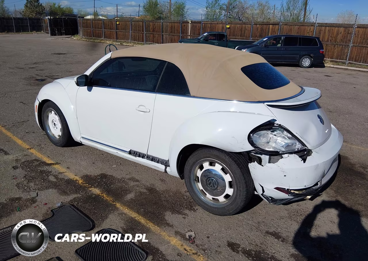 2018 Volkswagen Beetle 2.0T Coast-2.0T S-2.0T Se VIN:3VW5DAAT4JM503924 - 3