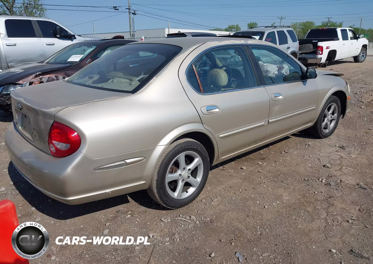 2001 Nissan Maxima Gle VIN:JN1CA31D71T633076 - 4