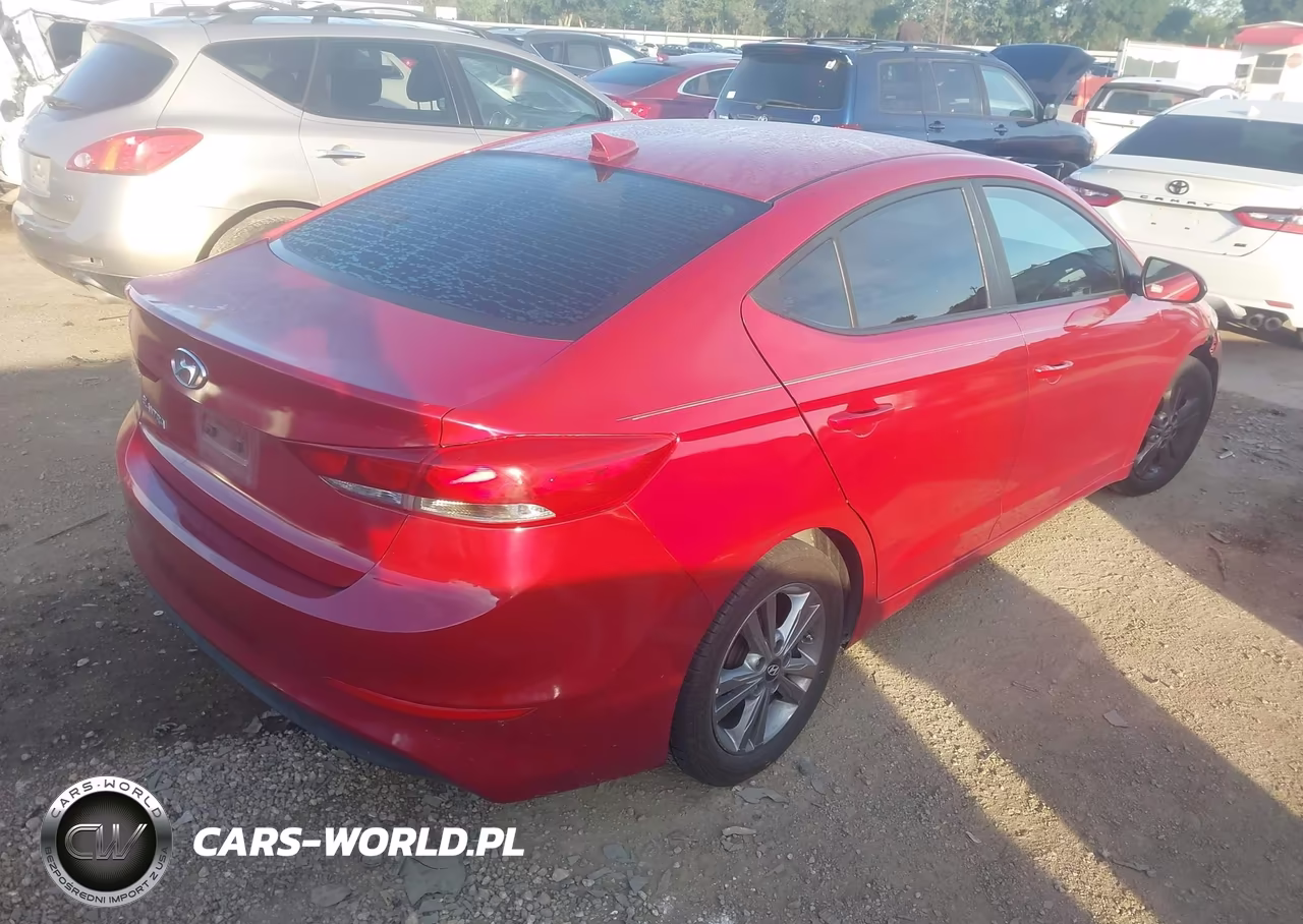 2017 Hyundai Elantra Se VIN:5NPD84LF5HH153022 - 4