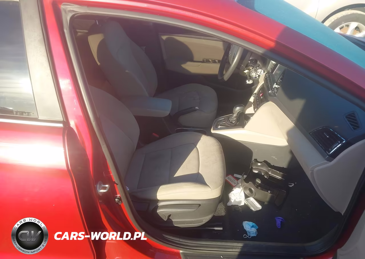 2017 Hyundai Elantra Se VIN:5NPD84LF5HH153022 - 5