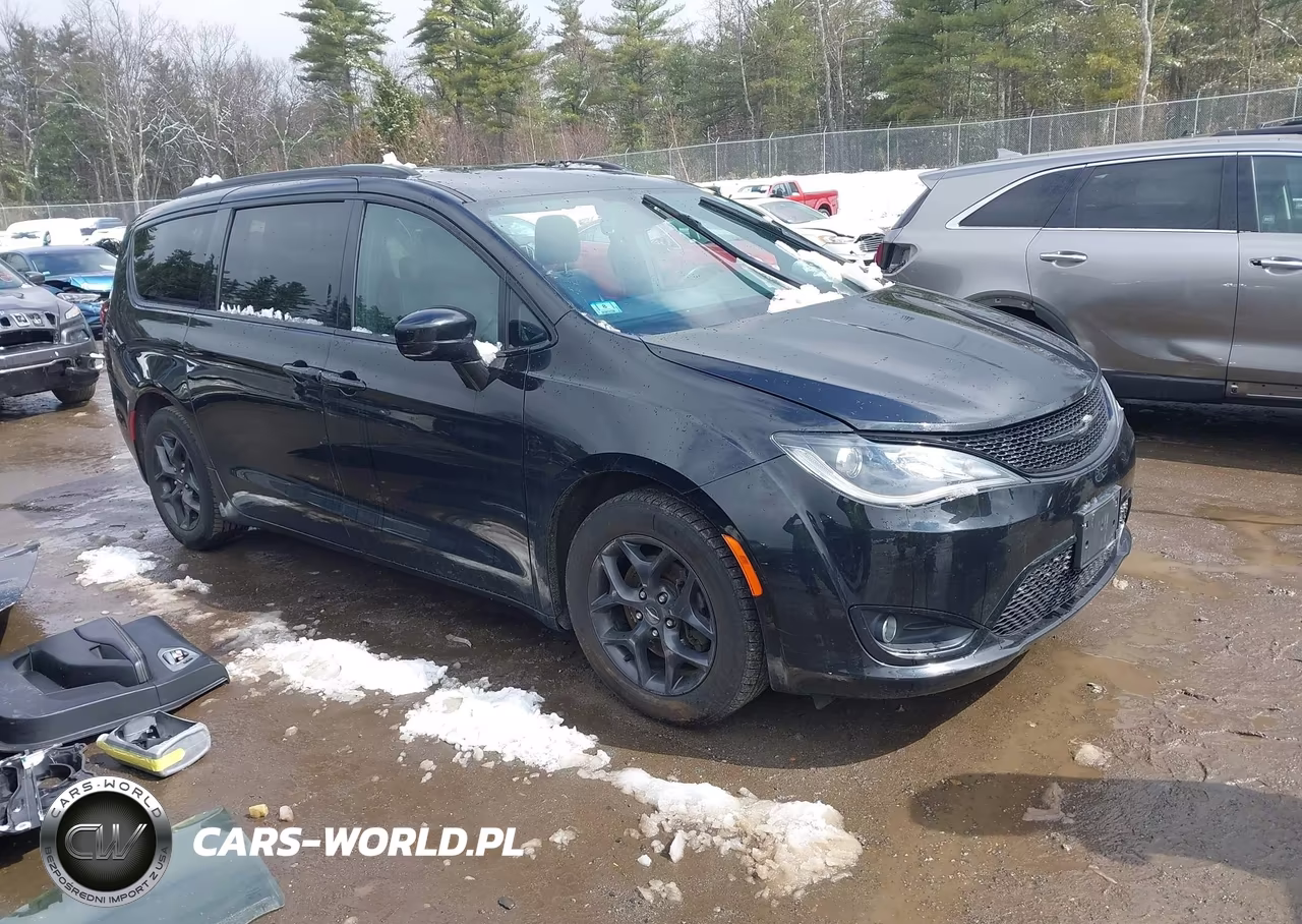 2020 Chrysler Pacifica Touring L – zdjęcie 1 z 17