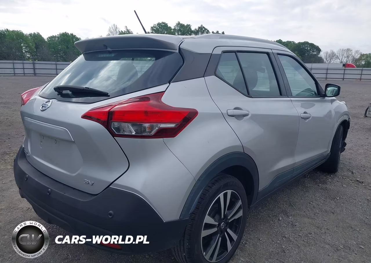 2020 Nissan Kicks Sv Xtronic Cvt VIN:3N1CP5CV9LL518003 - 4