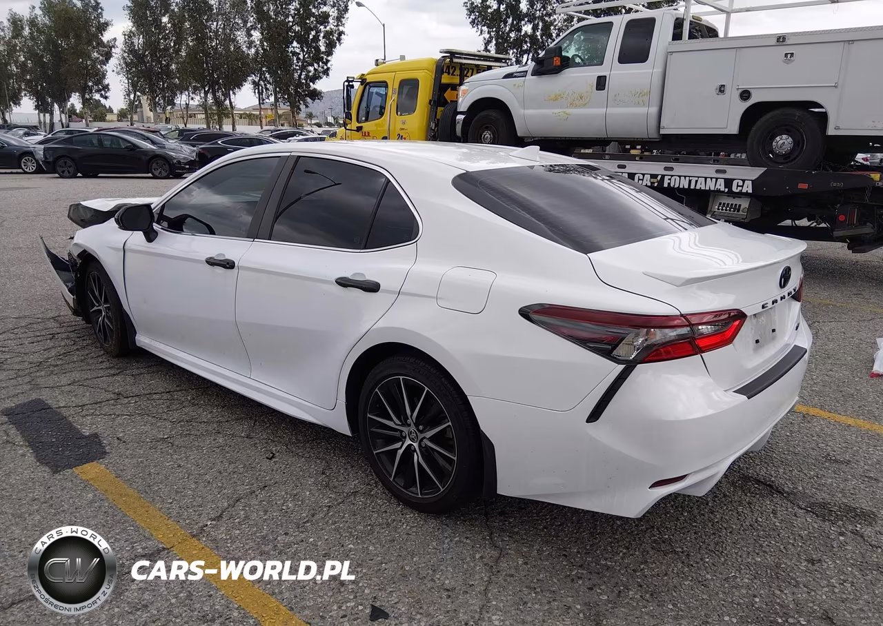 2024 Toyota Camry Se VIN:4T1G11AK1RU845507 - 3