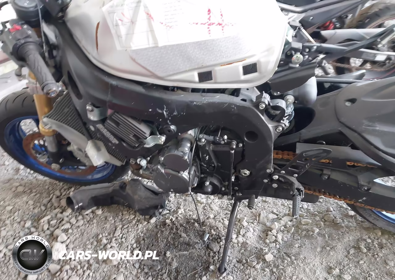 2026 Suzuki Gsx-R750 VIN:JS1GR7MA7T7100358 - 9