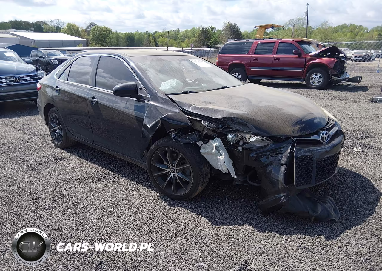 2016 Toyota Camry Xse – zdjęcie 1 z 17