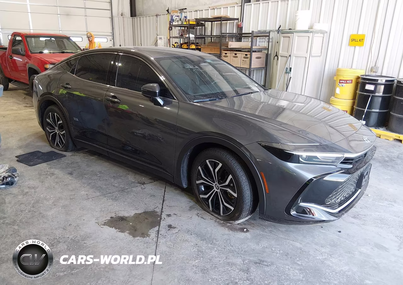 2023 Toyota Crown Xle