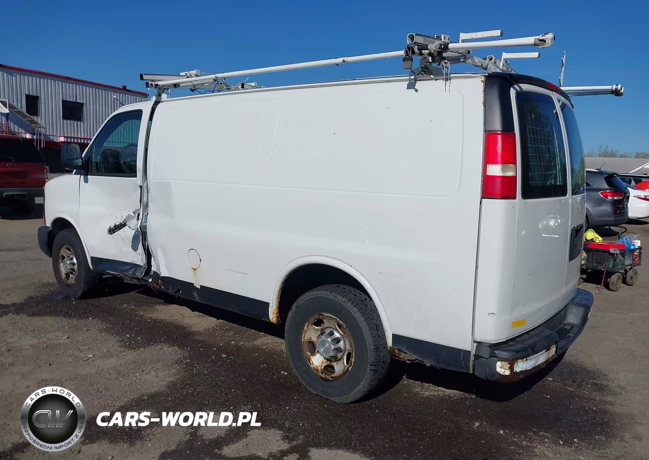 2013 Chevrolet Express 2500 Work Van VIN:1GCWGFBA5D1187606 - 3