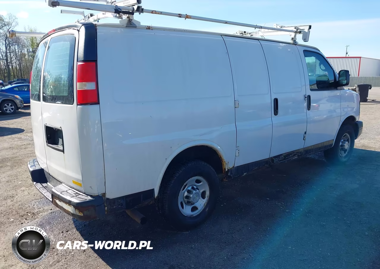 2013 Chevrolet Express 2500 Work Van VIN:1GCWGFBA5D1187606 - 4