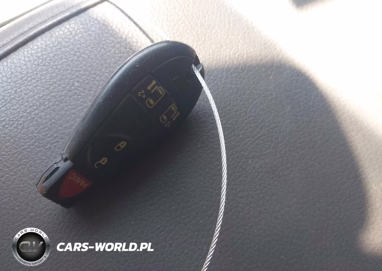 2012 Dodge Grand Caravan Crew VIN:2C4RDGDG8CR108064 - 11
